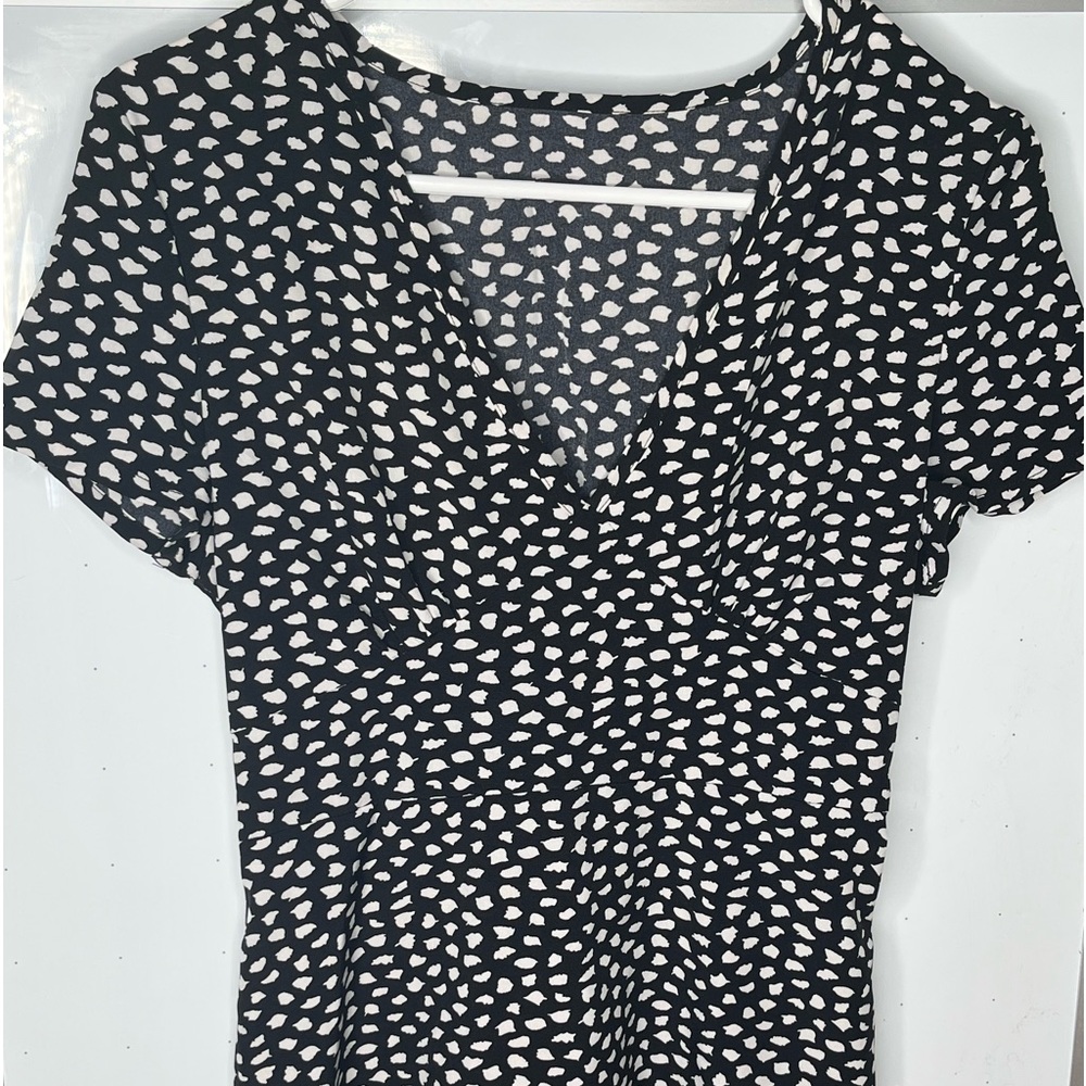 Black and White Spotted V Necked Mini Dress
